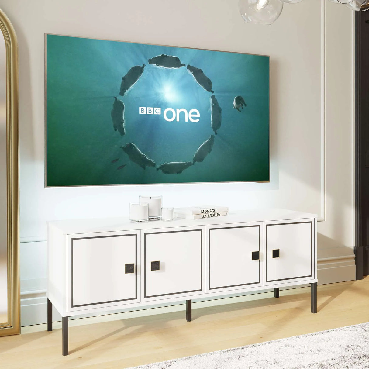 Frank Olsen Mia Large White TV Stand