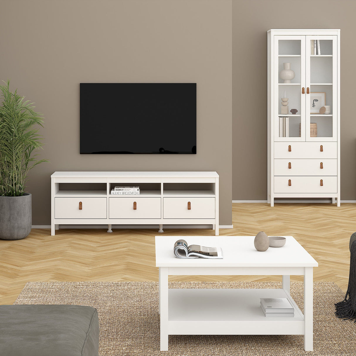Furniture To Go Barcelona Coffee Table in White
