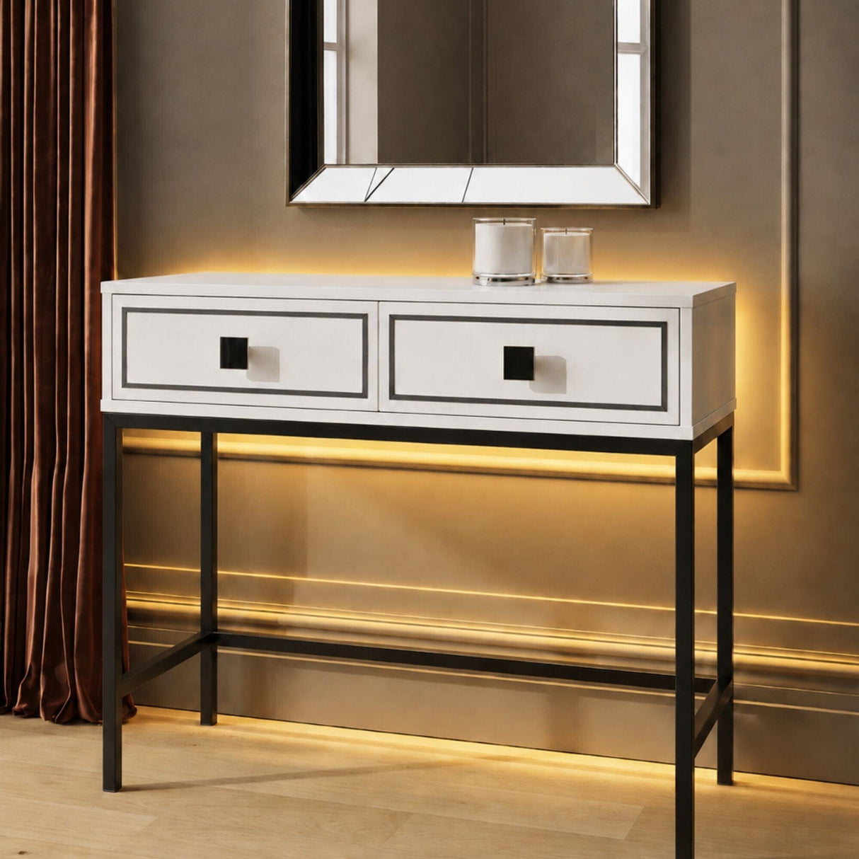 Frank Olsen Mia White Console Table