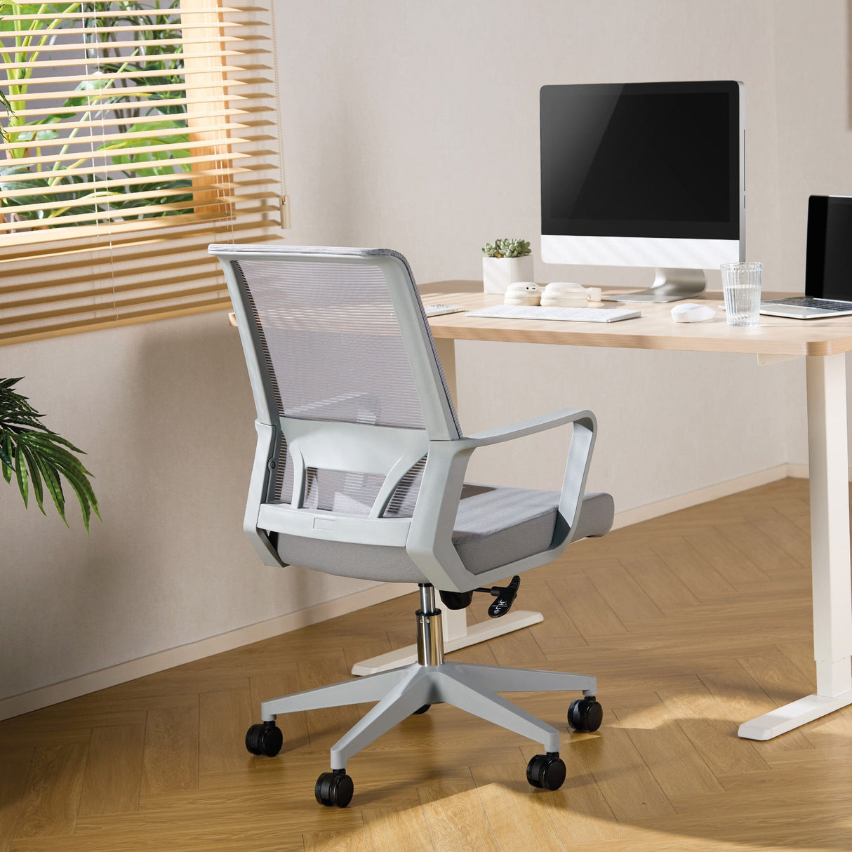 TTAP Cambridge Grey Mesh Office Chair