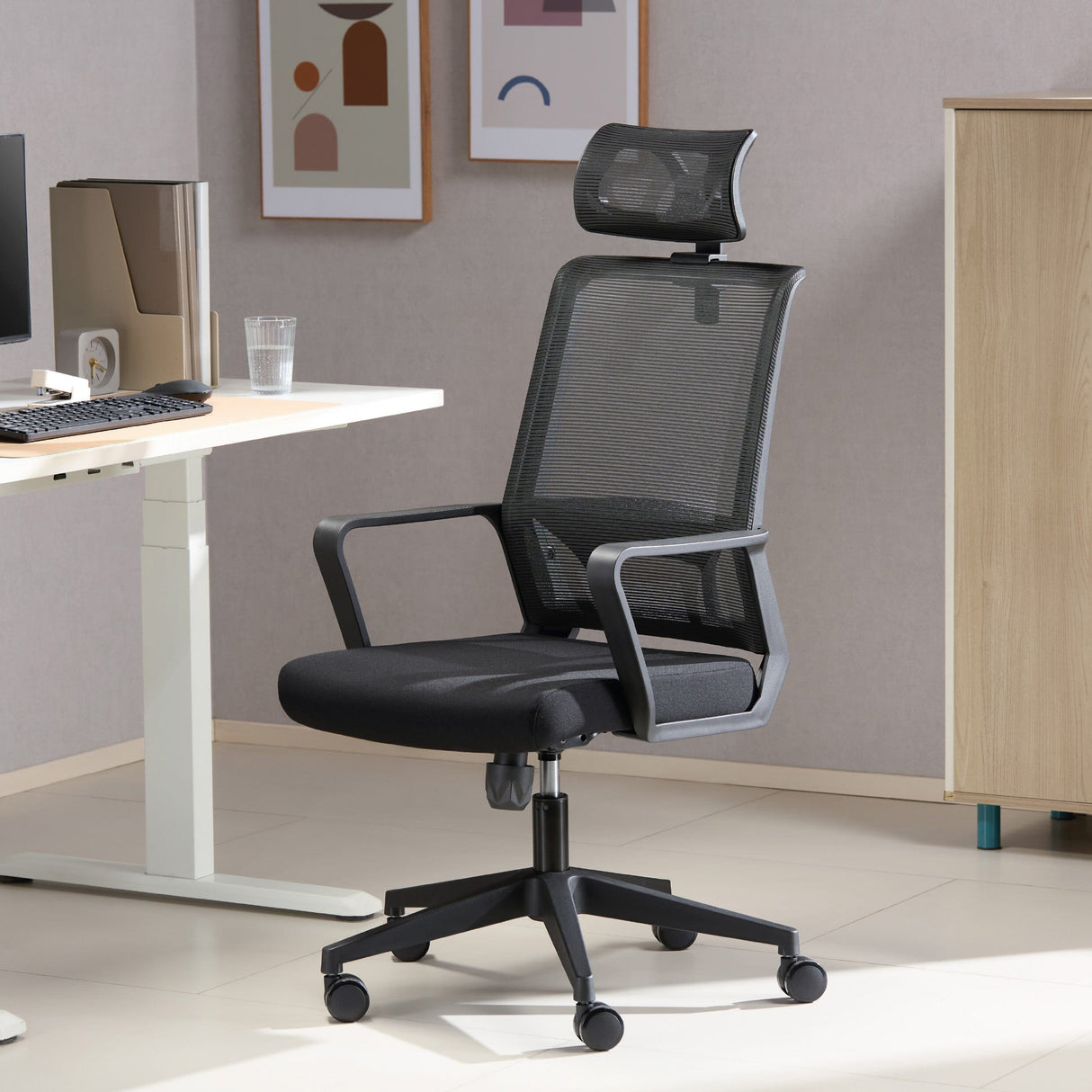 TTAP Cambridge Black Plus Mesh Office Chair