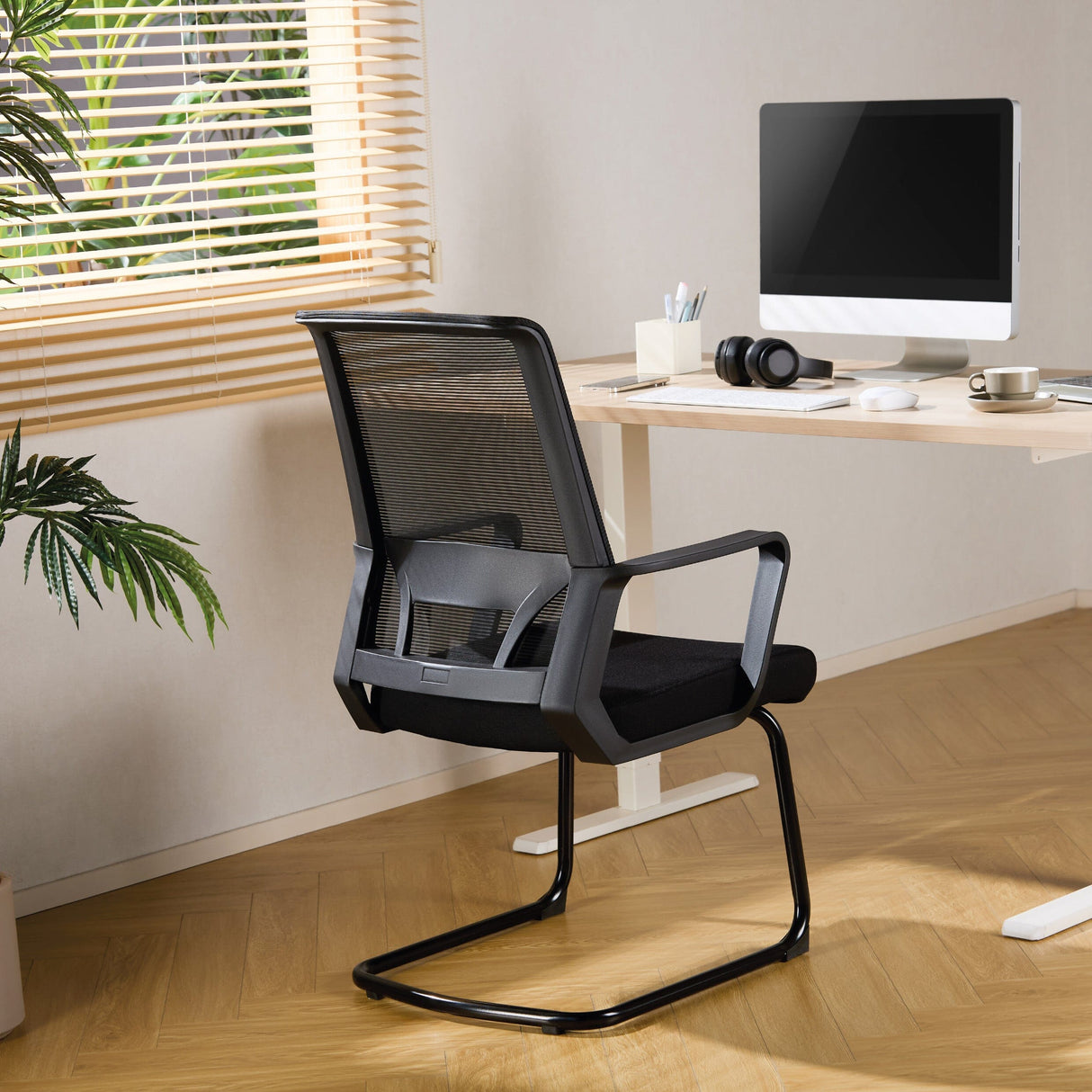 TTAP Cambridge Black Mesh Visitor Chair