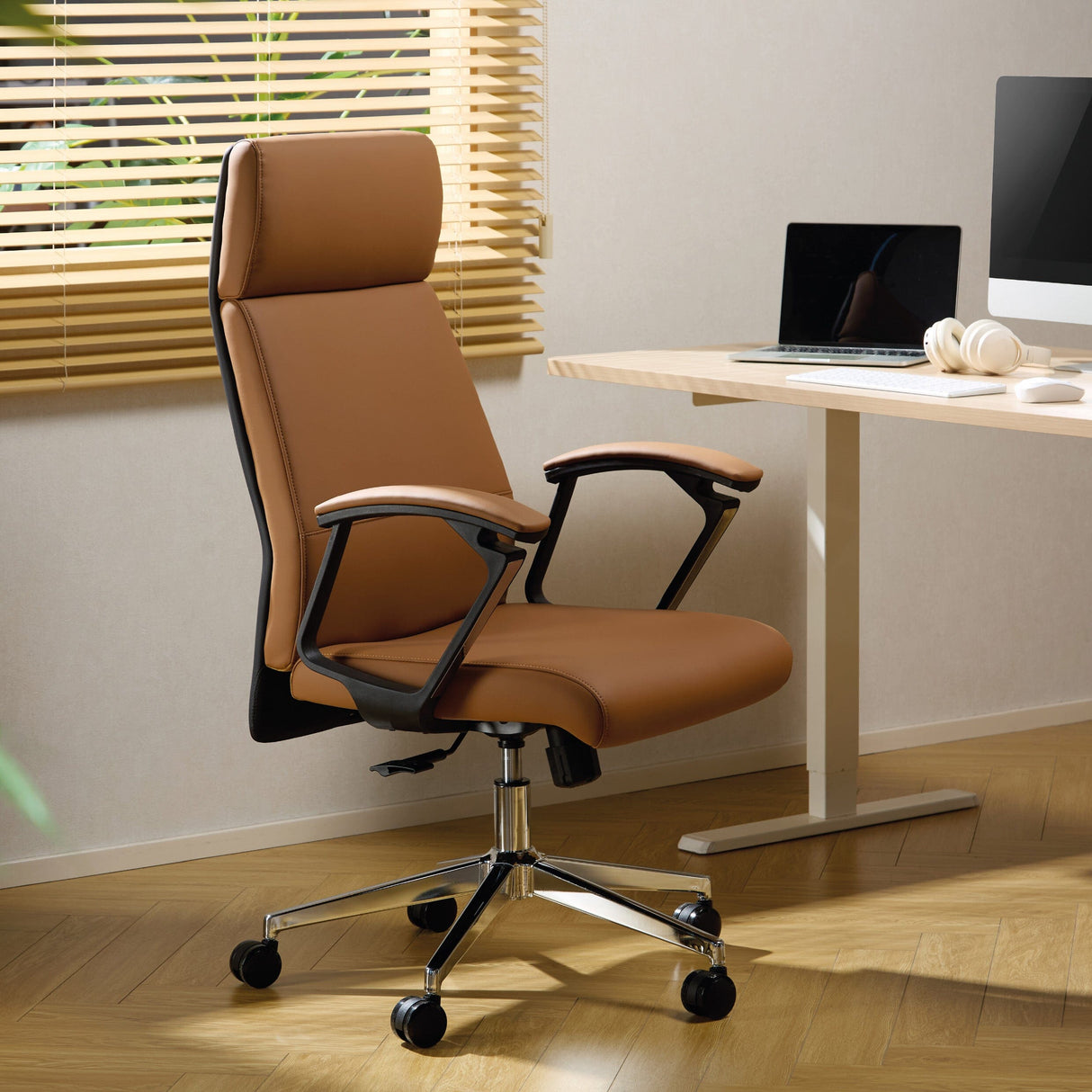 TTAP London Tan Leather Faced Office Chair
