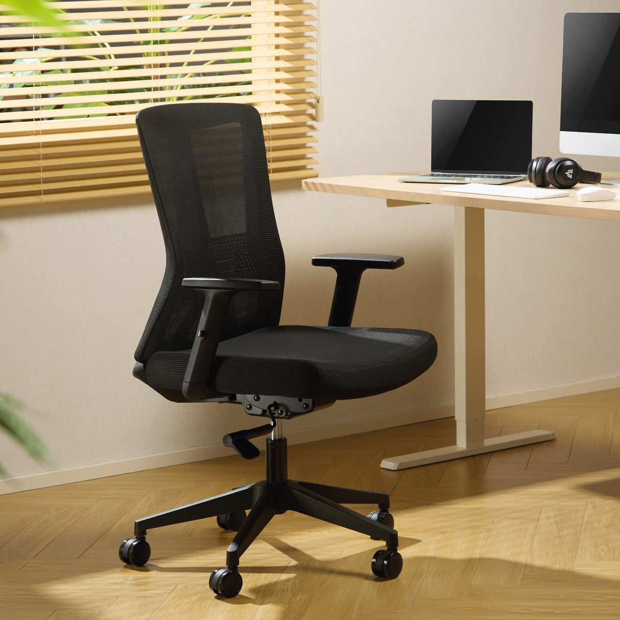 TTAP Oxford Black Mesh Office Chair