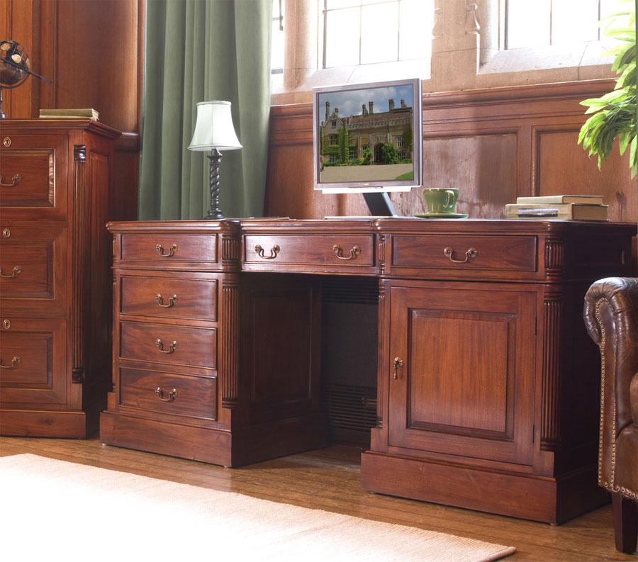 Baumhaus La Roque Mahogany Twin Pedestal Office Desk (IMR06C)