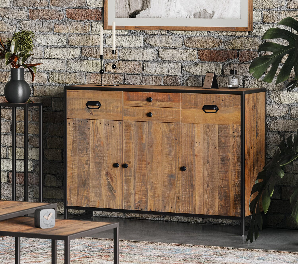 Baumhaus Ooki - Sideboard With 3 Doors & 4 Drawers (VBR02C)