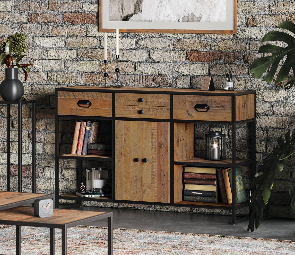 Baumhaus Ooki - Large Console Table With Doors (VBR02E)