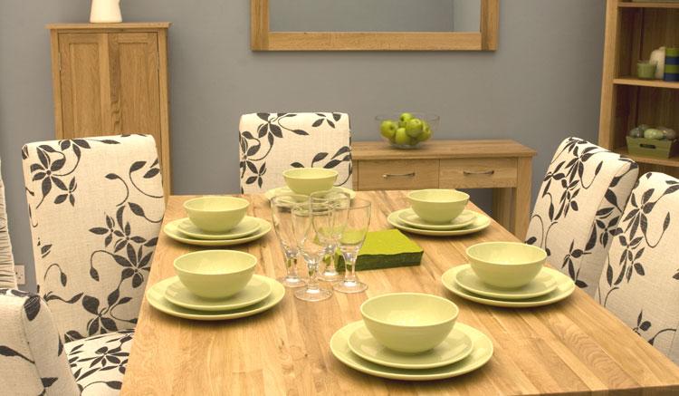 Baumhaus Mobel Oak Large Dining Table for 4-6 People (COR04B)