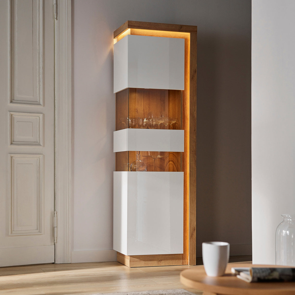 Furniture To Go Lyon Tall Narrow Display Cabinet (LHD) in Riviera Oak/White High Gloss