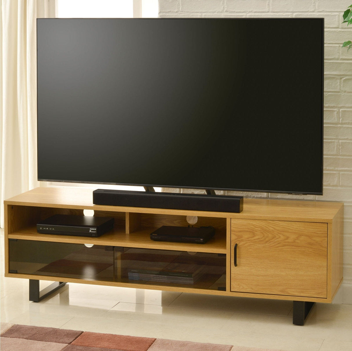TTAP Verona 1600mm TV Stand for up to 70" TVs - Light Oak
