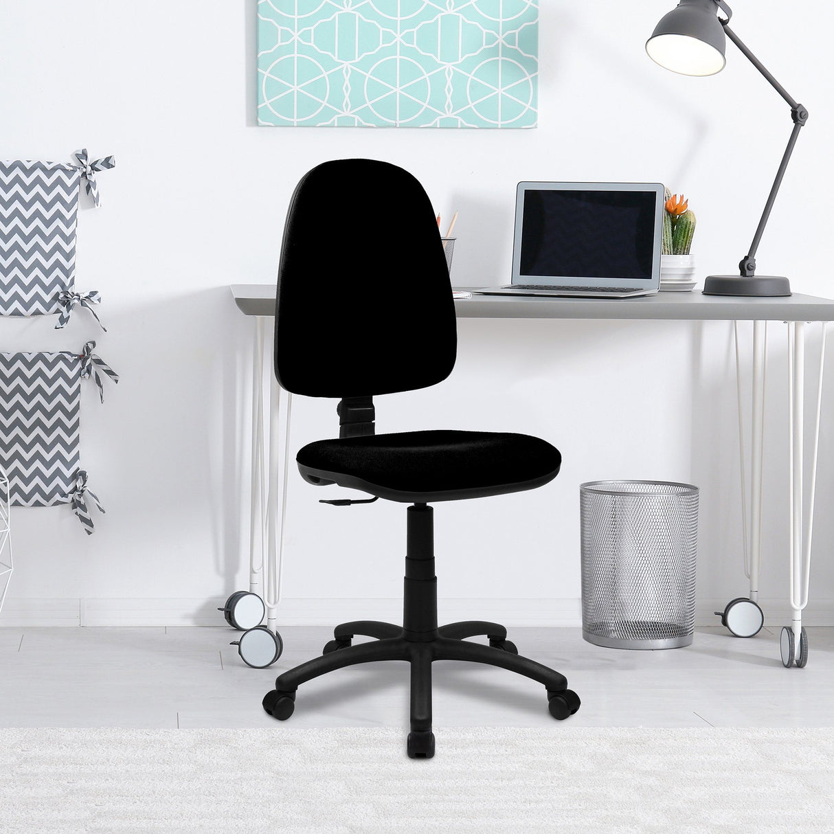 Nautilus Designs Java 100 Medium Back Operator Chair - Single Lever - Black