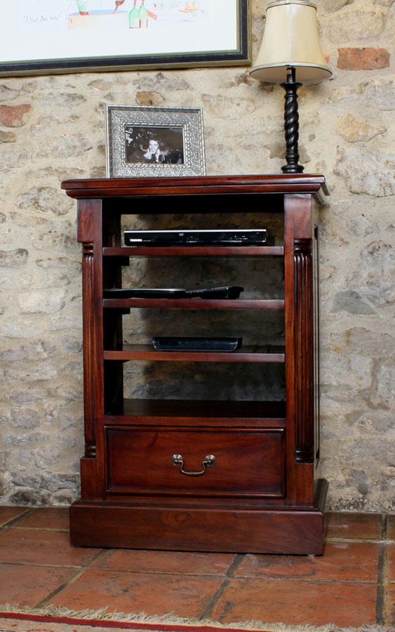 Baumhaus La Roque Mahogany AV Rack (IMR09C)