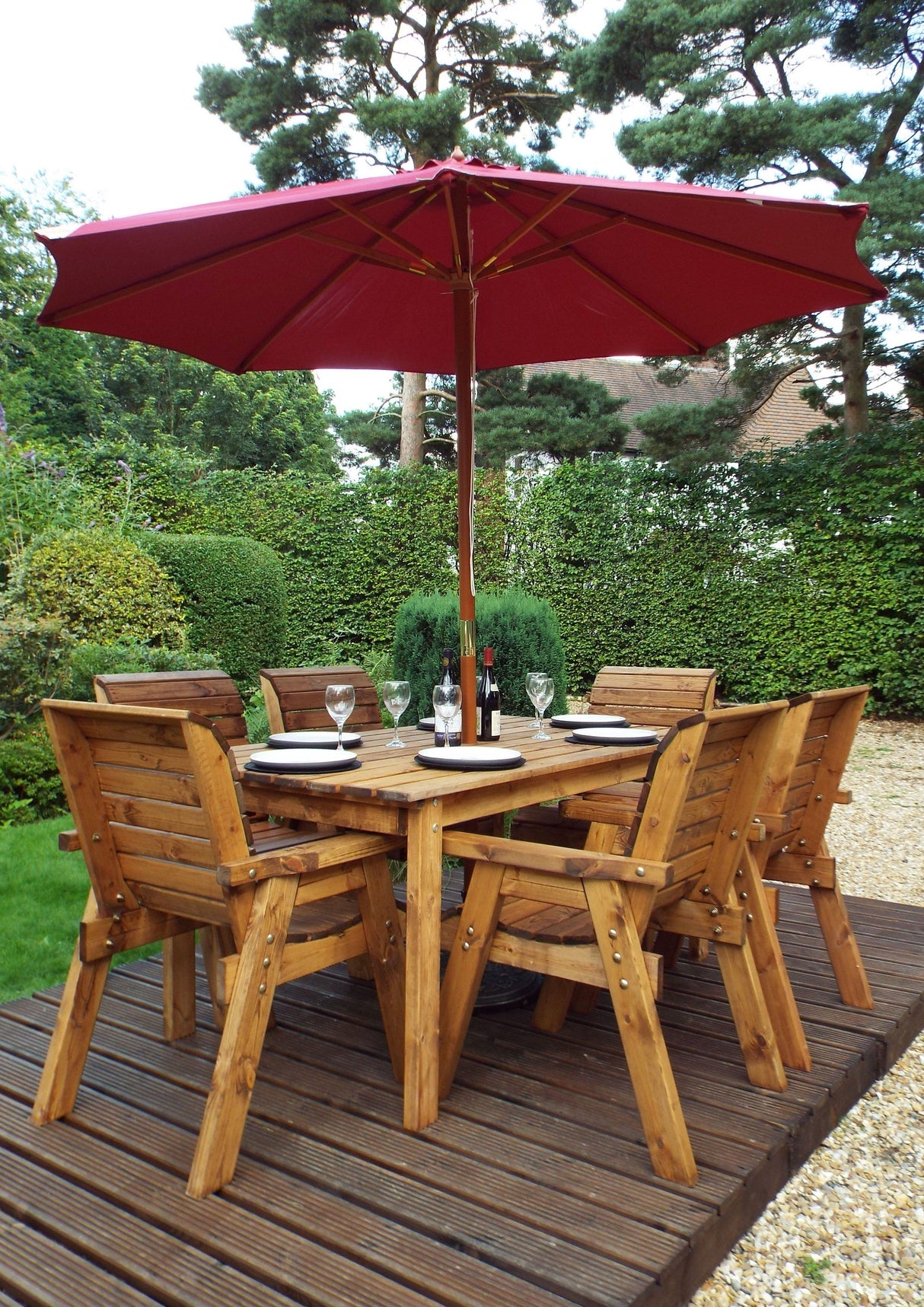 Charles Taylor Six Seater Traditional Table Set with Cushions and Parasol (HB15)