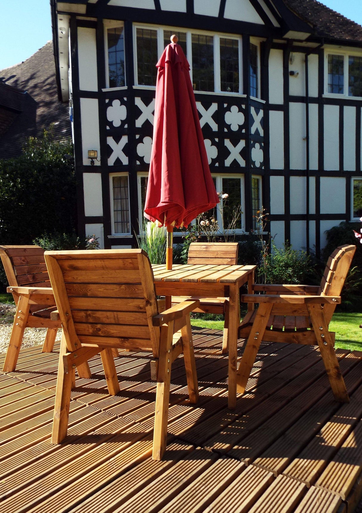 Charles Taylor Four Seater Square Table Set (HB57)