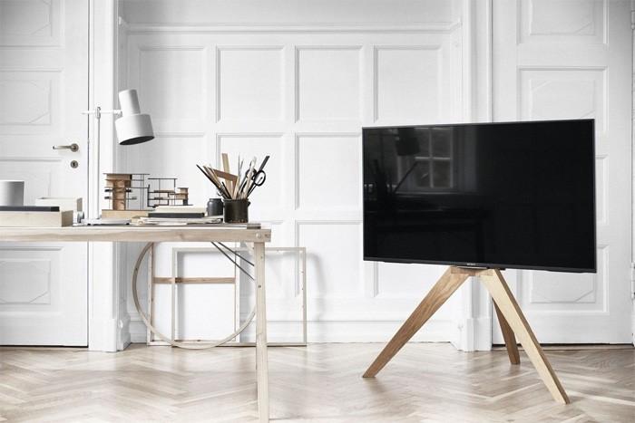 Vogels NEXT OP1 Oak TV Stand